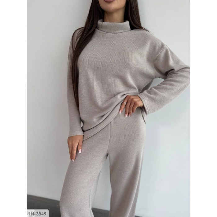 Костюми великого розміру IN-3849 — сучасна класика