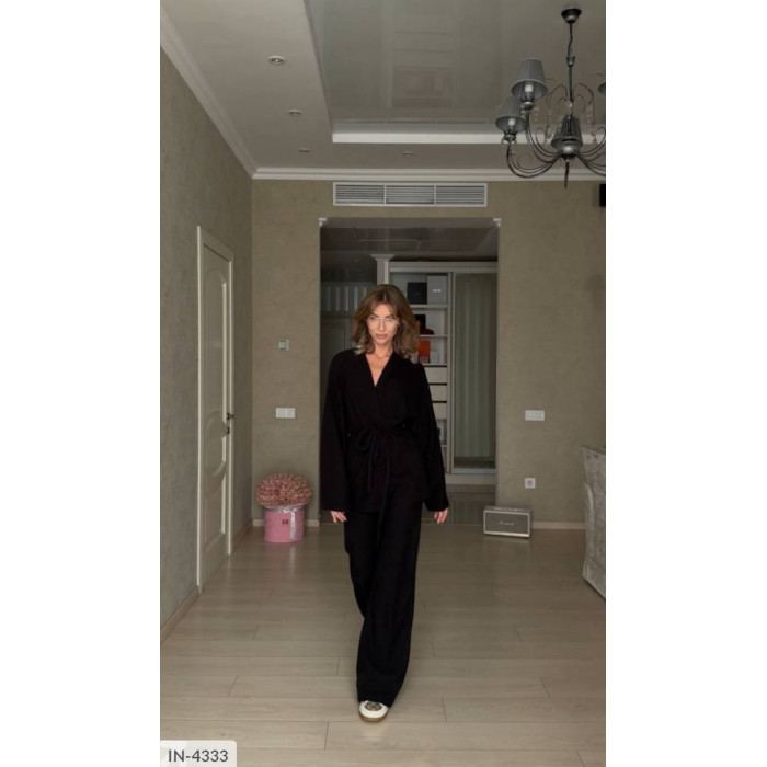 Костюми IN-4333 — практичність і мода