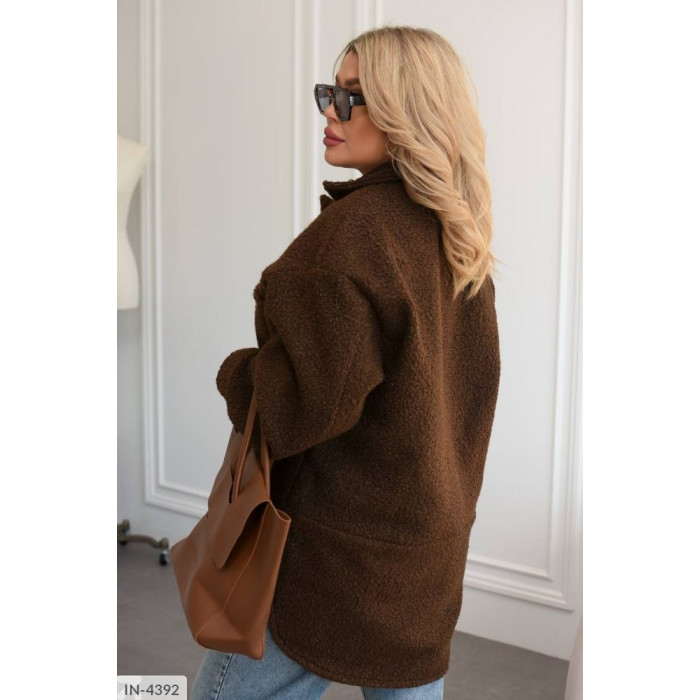 Модні сорочки і блузки великого розміру IN-4392 — елегантність і комфорт