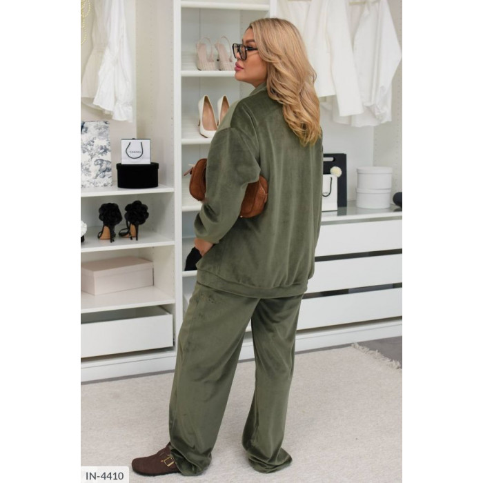 Модні костюми великого розміру IN-4410 — стиль і комфорт