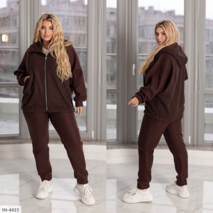 Костюми Plus Size IN-4415 — зручність і впевненість