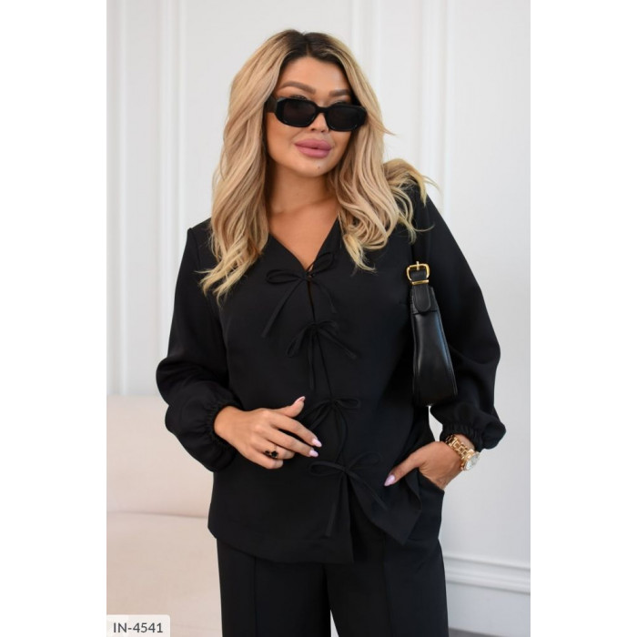 Жіночі костюми Plus Size IN-4541 — впевненість і стиль