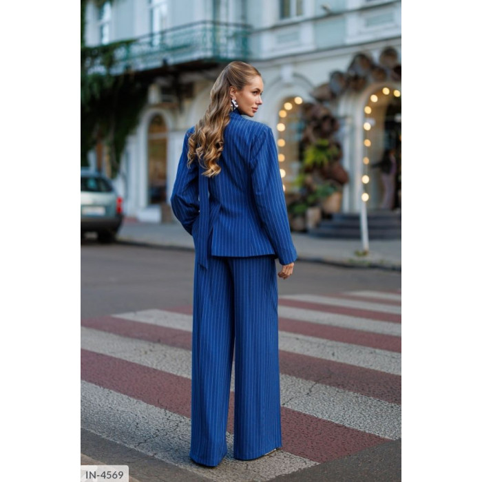 Модні костюми IN-4569 — будь у тренді