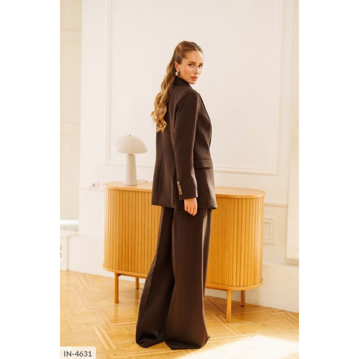 Модні образи IN-4631 — костюми для будь-якої події