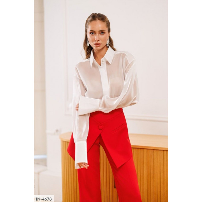 Жіночі блузки IN-4678 — класика, що ніколи не виходить з моди