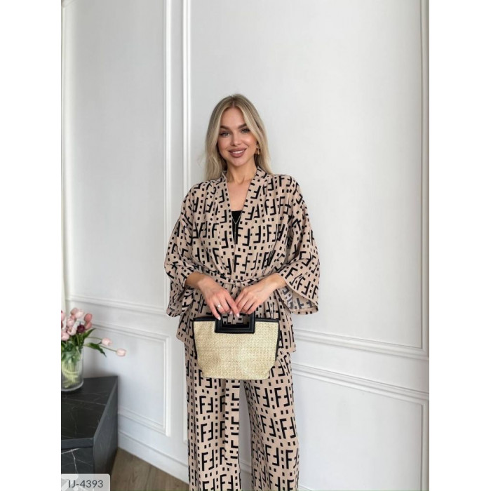 Жіночі костюми Plus Size IJ-4393 — впевненість і стиль