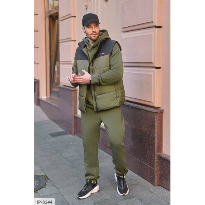 Модні чоловічі костюми IP-8244 — елегантність і стиль