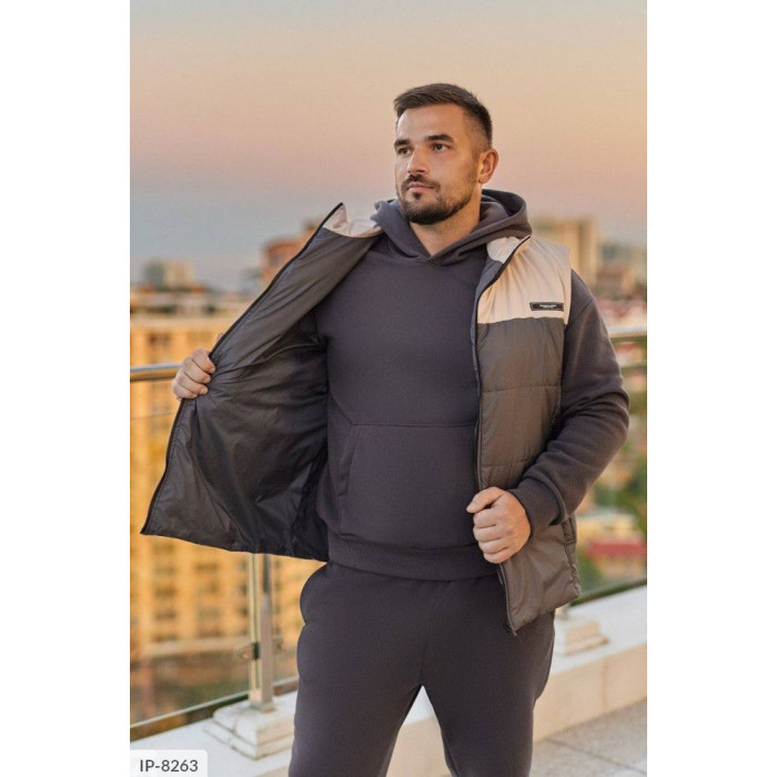 Чоловічий гардероб IP-8263 — комфорт і елегантність
