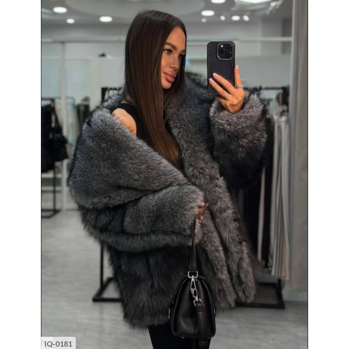 Верхній одяг IQ-0181 — тренди сезону для стильних жінок