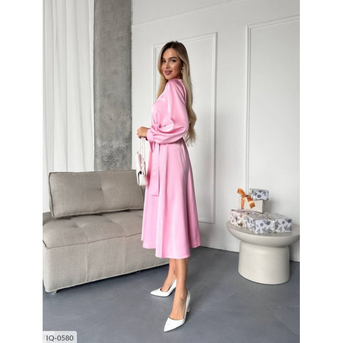 Модні образи від Odessa Moda IQ-0580 — знайди свою ідеальну сукню