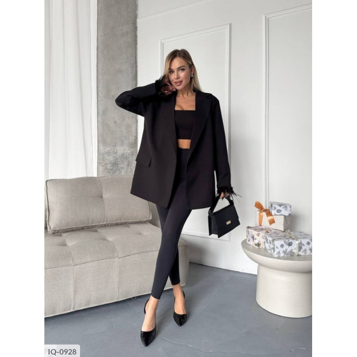 Жіночі піджаки IQ-0928 — твій діловий стиль