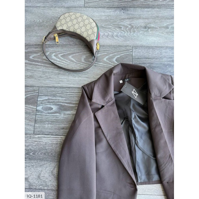 Жіночі піджаки IQ-1181 — комфорт і елегантність