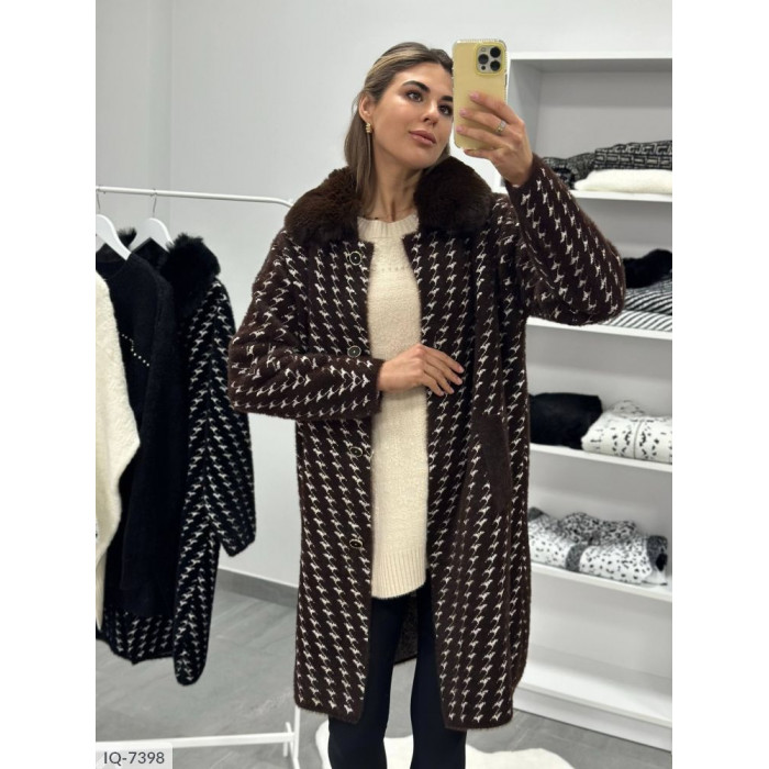 Куртки та пальта IQ-7398 — будь у тренді разом з Odessa Moda