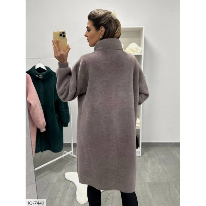 Одяг XL+ IQ-7440 — стиль і тепло