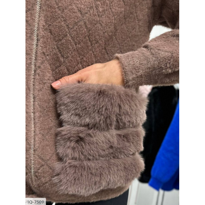 Куртки і пальта XL+ IQ-7509 — сучасний стиль