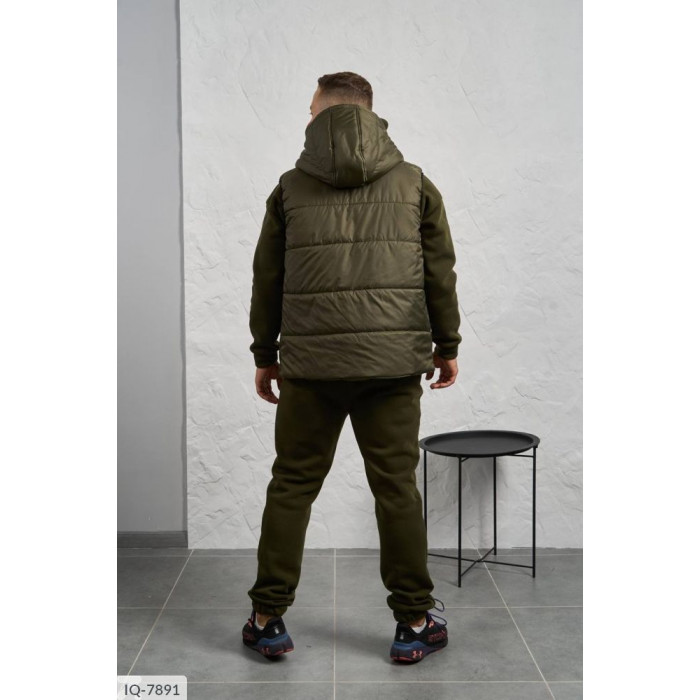 Одяг для чоловіків IQ-7891 — стиль і впевненість