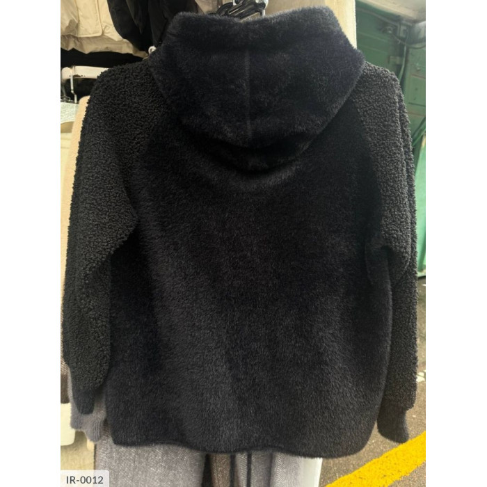 Светри XL+ IR-0012 — мода для будь-якої фігури