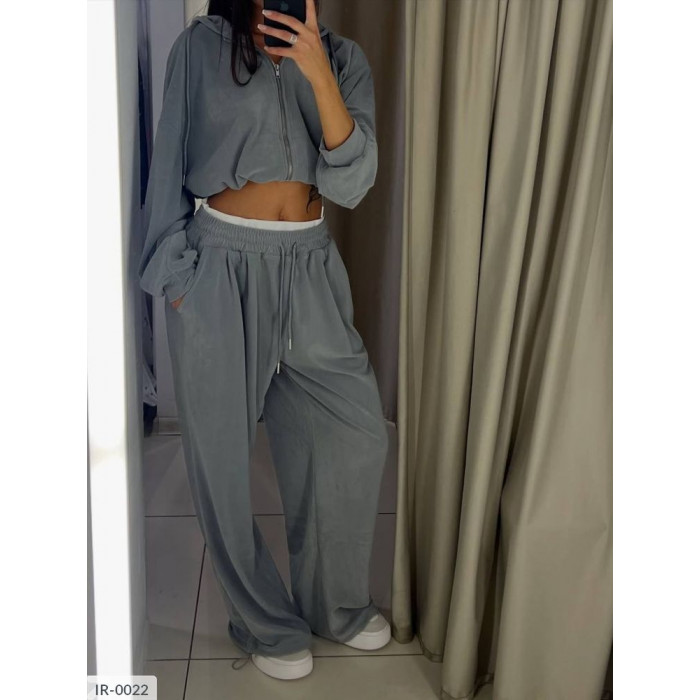 Прогулянкові костюми 2025 IR-0022 — будь у тренді цього сезону