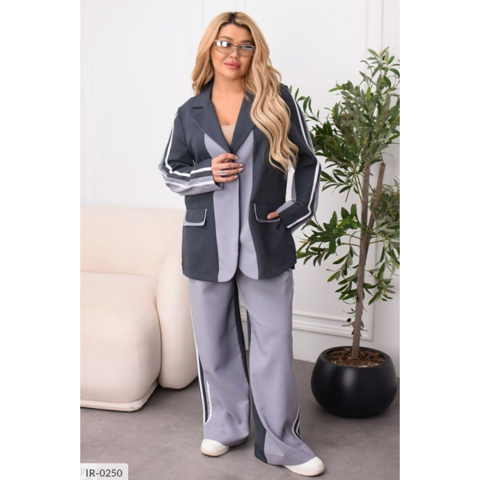 Костюми великого розміру IR-0250 — тренди і мода
