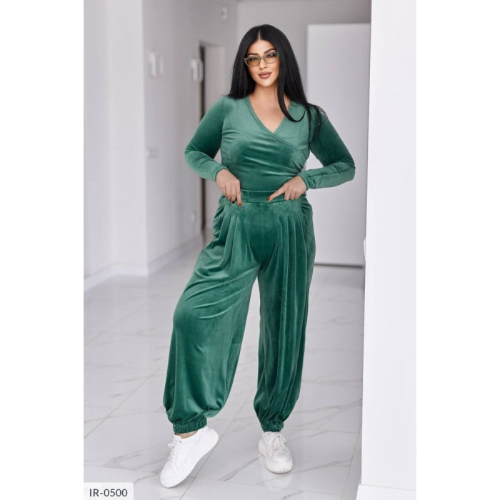 Модні костюми IR-0500 — комфорт без обмежень