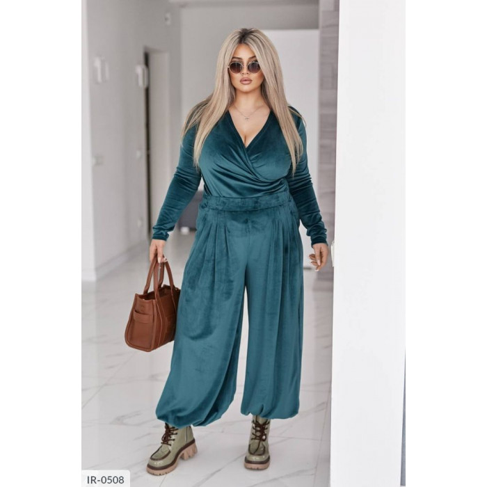 Модні костюми IR-0508 — комфорт і краса