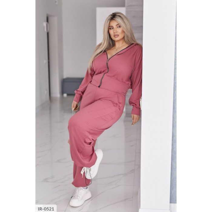 Жіночі прогулянкові костюми XL+ IR-0521 — тренди сезону