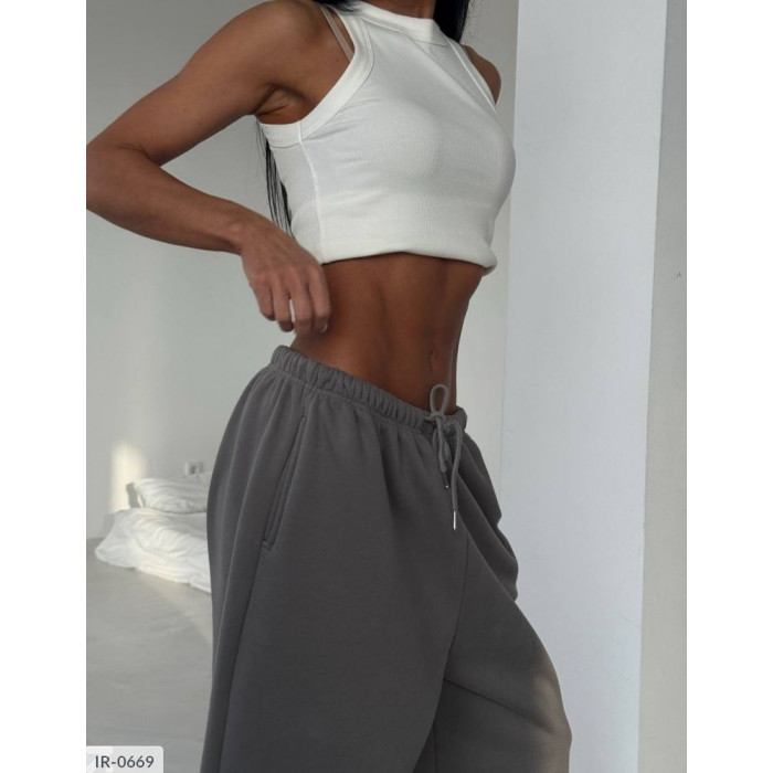 Модні образи зі штанами IR-0669 — обери свій стиль