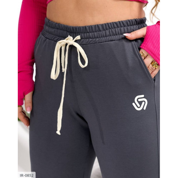 Жіночі штани великого розміру IR-0852 — мода без обмежень