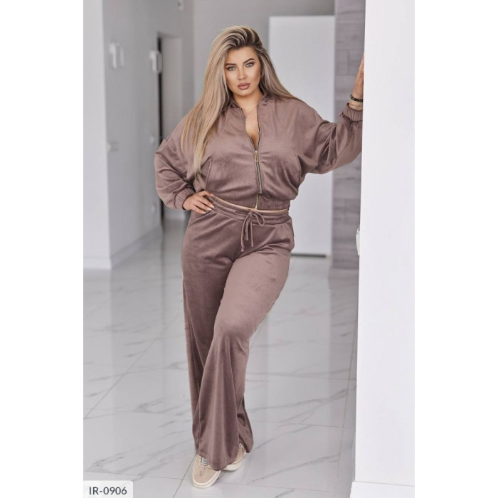 Костюми Plus Size IR-0906 — тренди сезону 2025