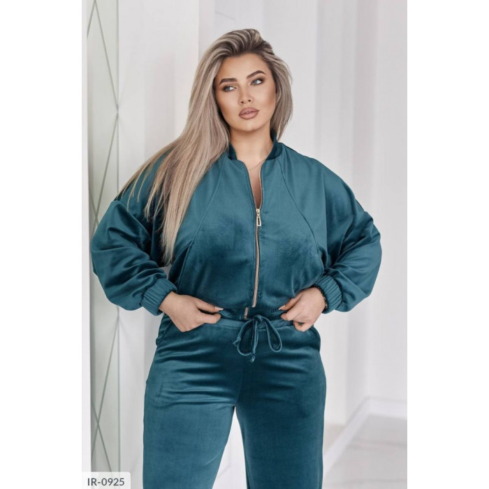 Жіночі костюми Plus Size IR-0925 — впевненість і стиль