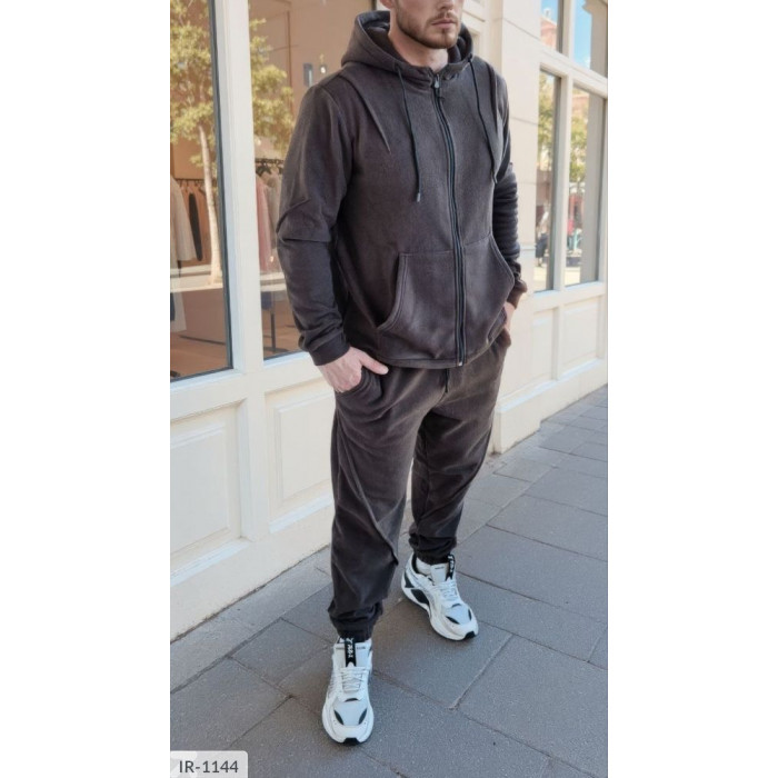 Модний чоловічий одяг IR-1144 — сучасний вибір