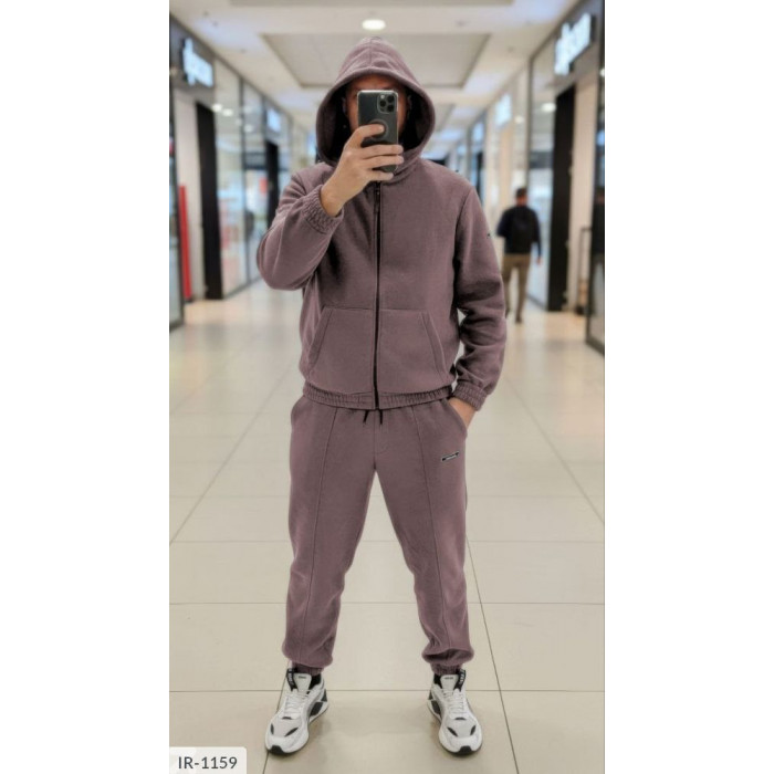 Одяг для чоловіків IR-1159 — стиль і впевненість