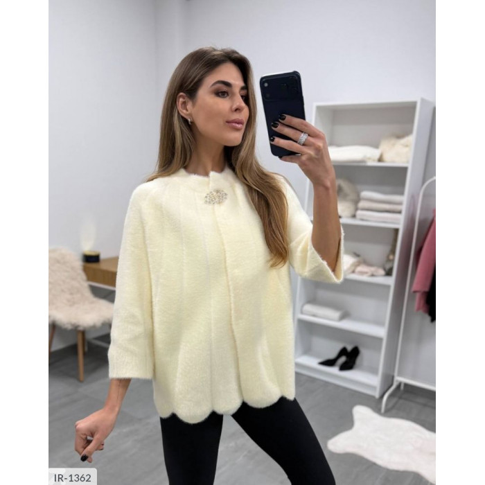 Верхній одяг IR-1362 — тепло, стиль і комфорт у кожній деталі