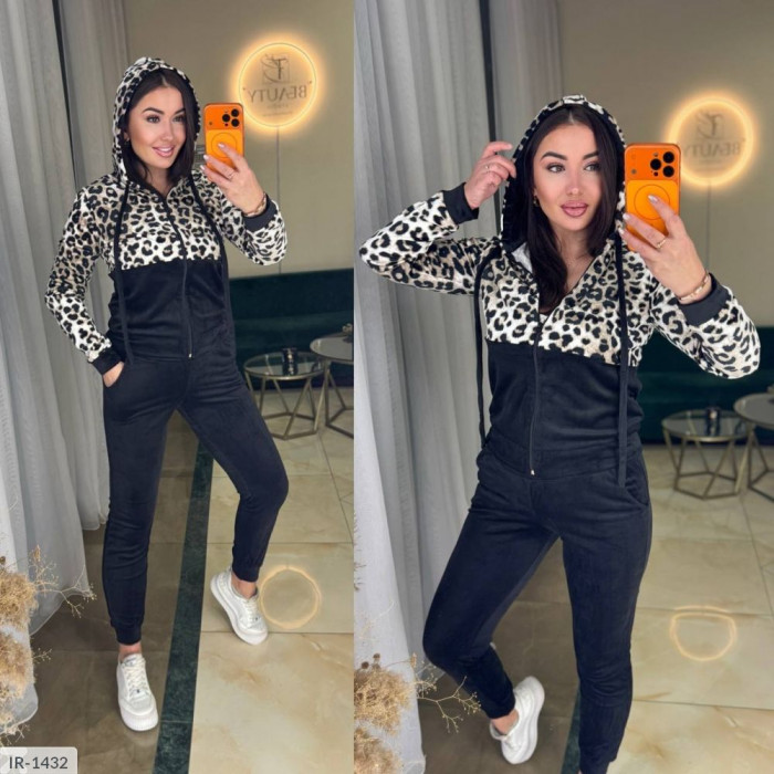 Костюми великого розміру IR-1432 — зручність і стиль