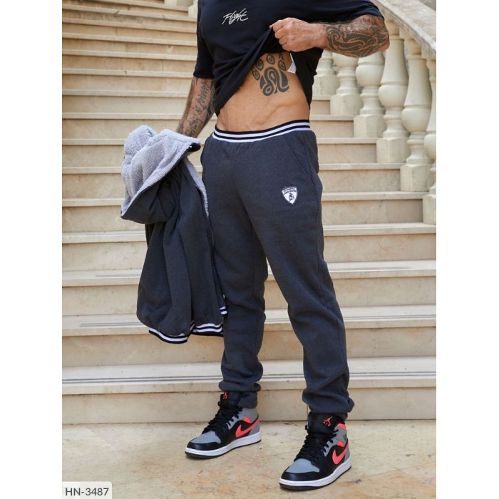 Одяг для чоловіків HN-3487 — стиль і впевненість