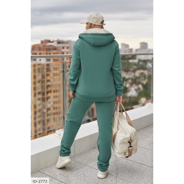 Спортивні костюми великого розміру ID-2773 — комфорт і мода Спортивні костюми великого розміру ID-2773 — комфорт і мода