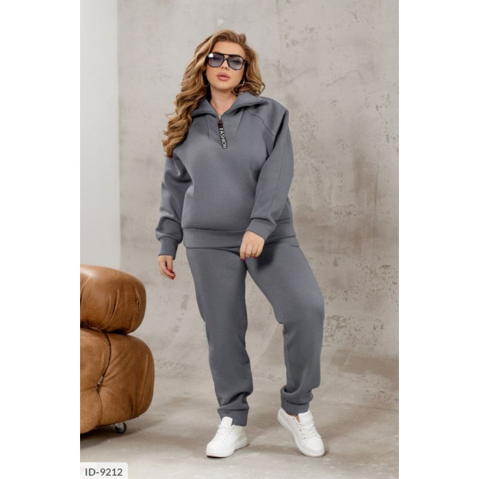 Модні прогулянкові костюми великого розміру ID-9212 — комфорт і стиль