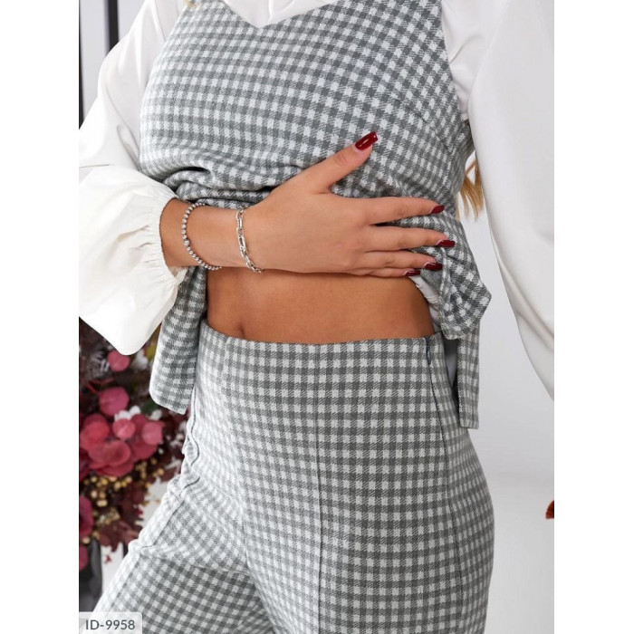 Костюми великого розміру ID-9958 — сучасна класика