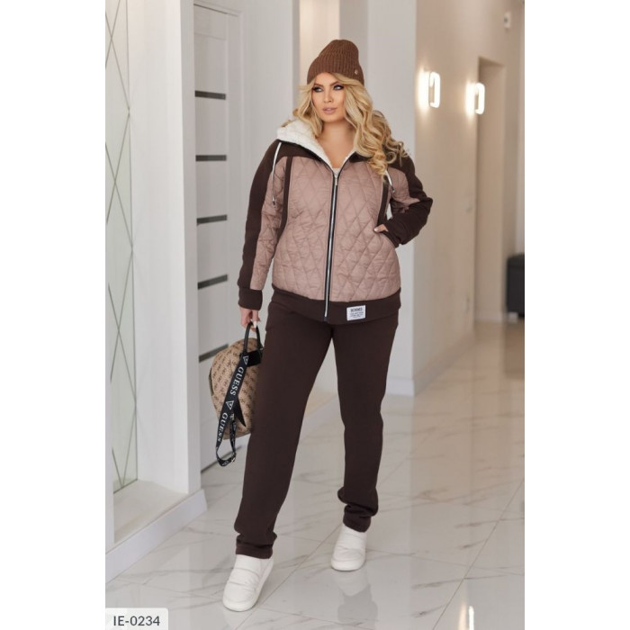 Жіночі прогулянкові костюми XL+ IE-0234 — тренди сезону