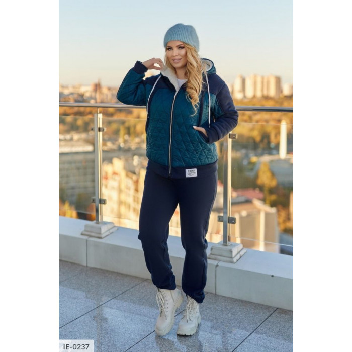 Модні костюми XL+ IE-0237 — гармонія стилю і практичності