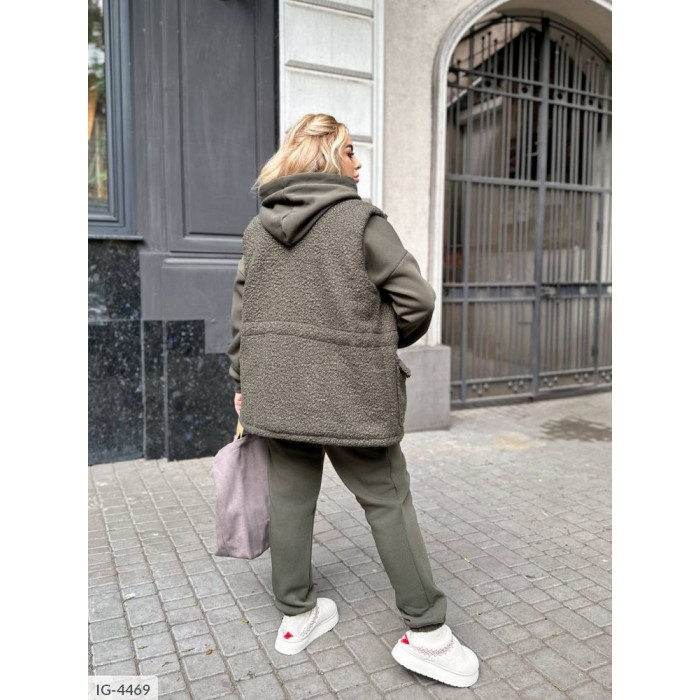 Костюми великого розміру IG-4469 — зручність і стиль