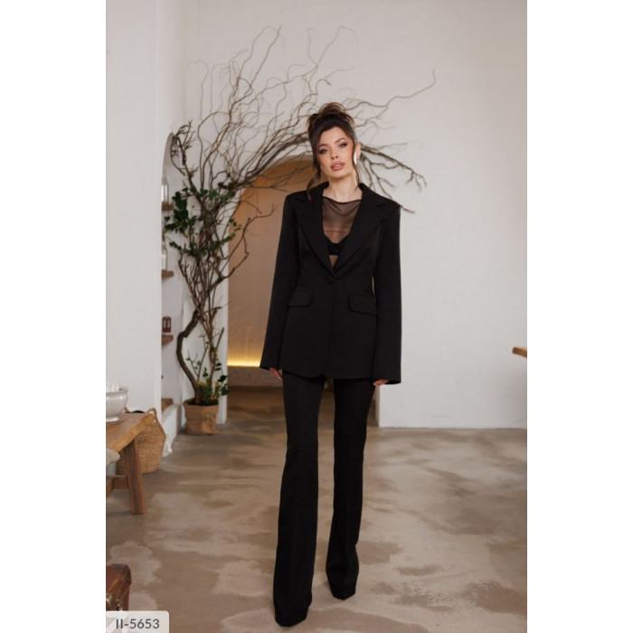 Модні образи II-5653 — костюми для будь-якої події