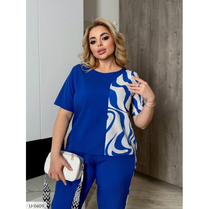 Жіночі костюми XL+ IJ-0609 — елегантність і зручність