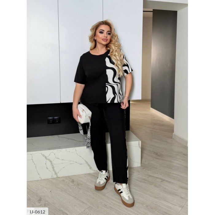 Костюми великого розміру IJ-0612 — тренди і мода