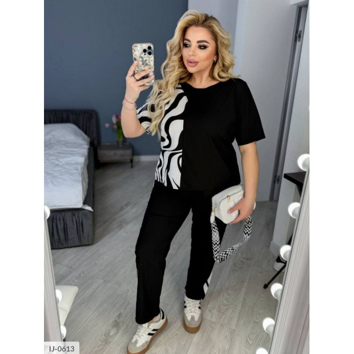 Модні костюми IJ-0613 — комфорт без обмежень