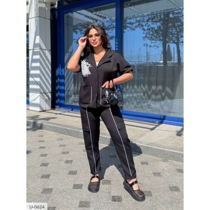 Жіночі костюми XL+ IJ-0624 — елегантність і зручність