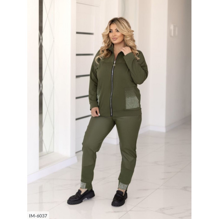 Жіночі прогулянкові костюми IM-6037 — елегантність у кожному русі