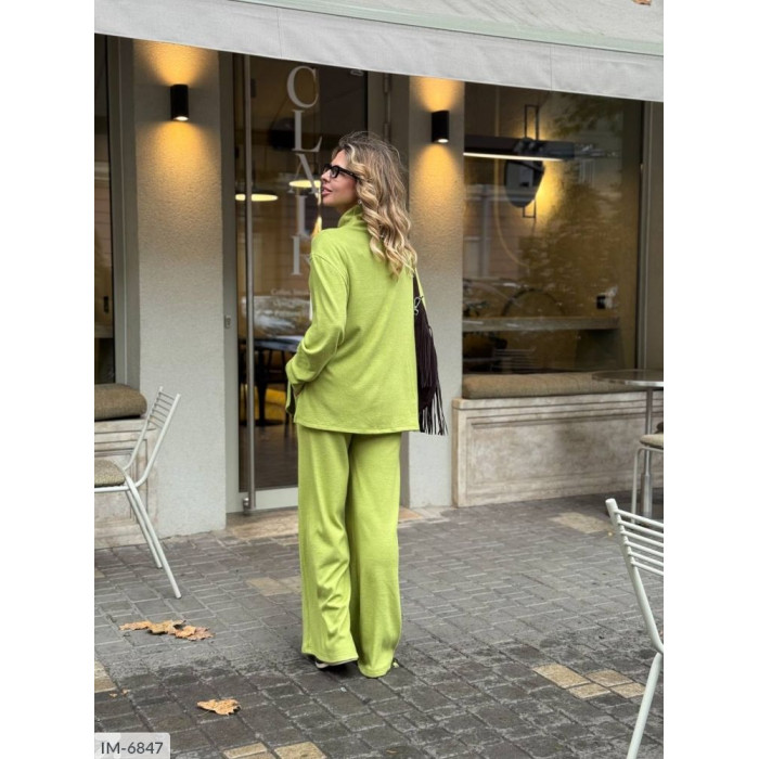 Костюми IM-6847 — практичність і мода