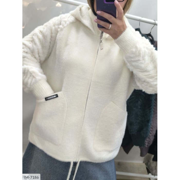 Одяг XL+ IM-7186 — стиль і тепло