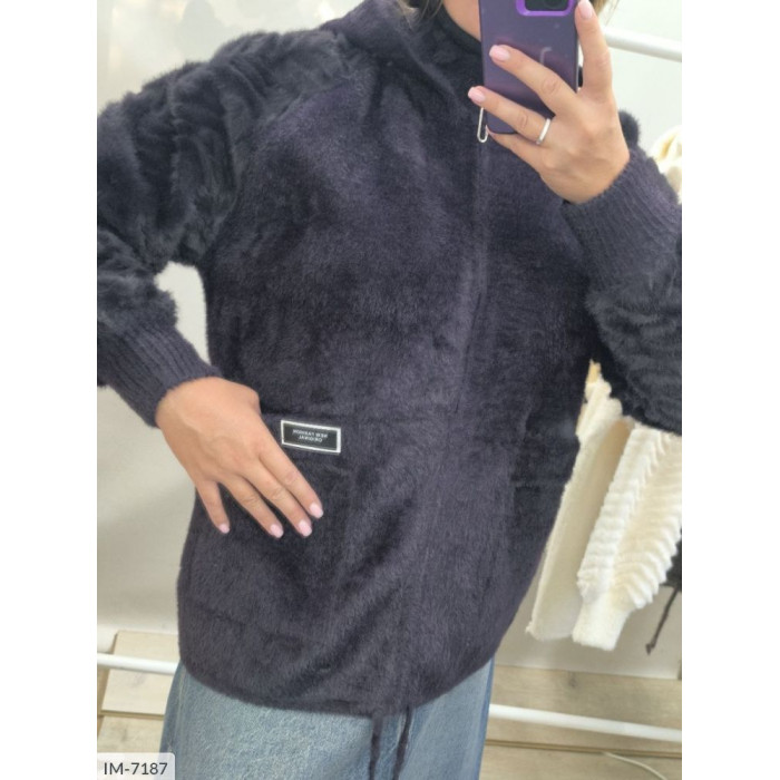 Жіночий верхній одяг Plus Size IM-7187 — тренди 2025